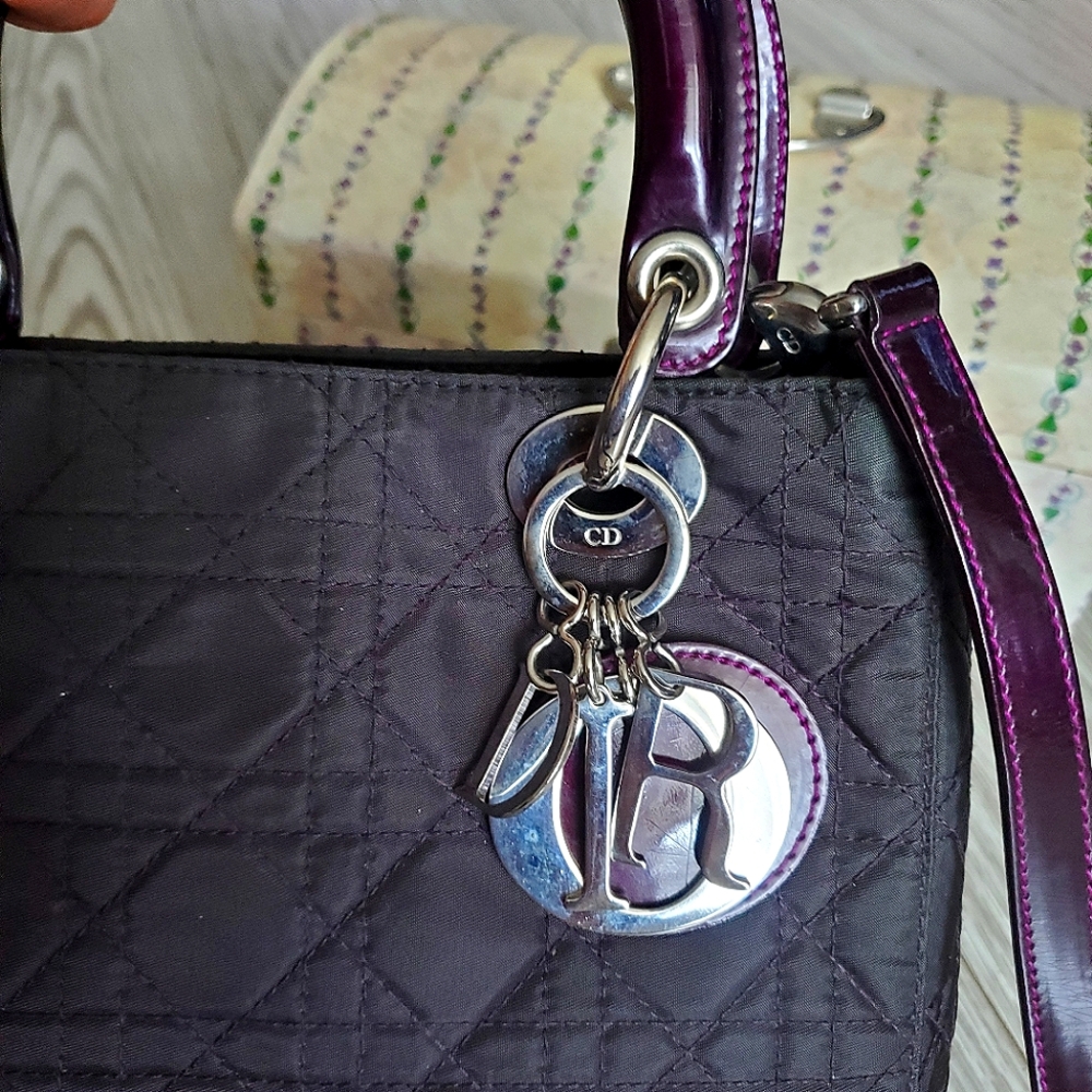 Lady Dior - Picture 8 of 17